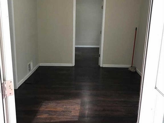 2nd image of 6508 Julian Ave