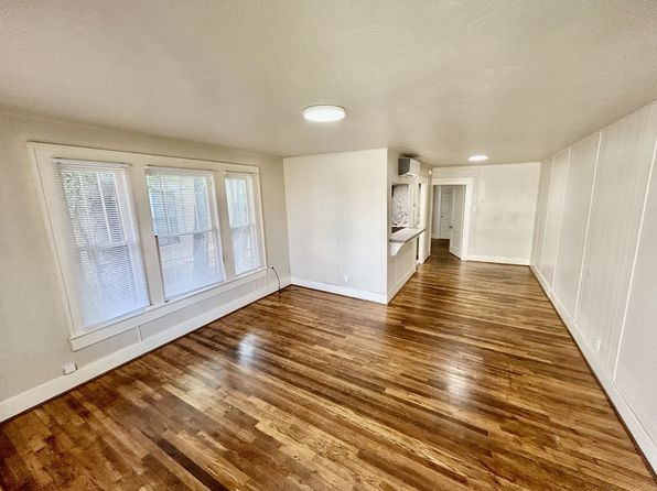 817 S Main St, Ada, OK 74820