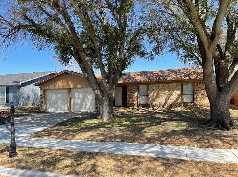 2nd image of 6429 Meadowlark Ln E