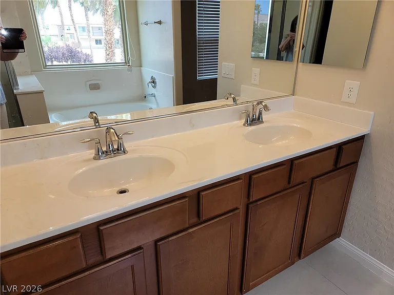 318 Glacier Meadow Rd — Photo 31