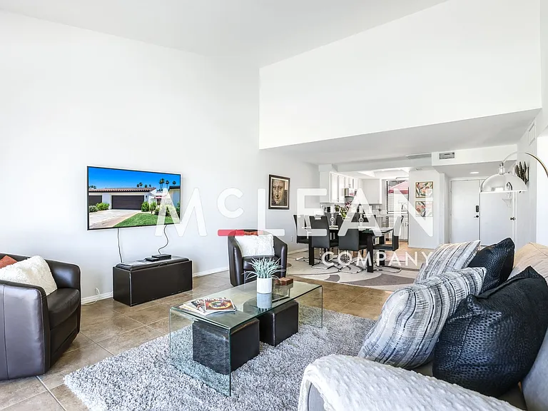 199 Torremolinos Dr — Photo 14