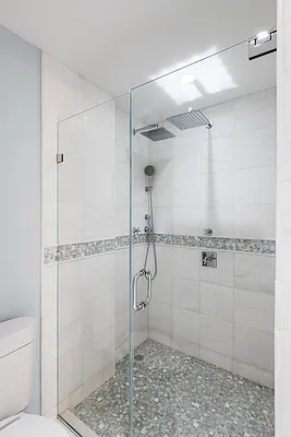 Sold by Compass | media 7