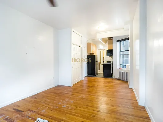 Rented by City Connections Realty | media 14