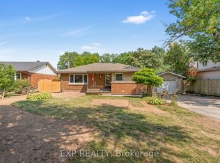 1986 Stanley Ave, Niagara Falls, ON L2J 0C8