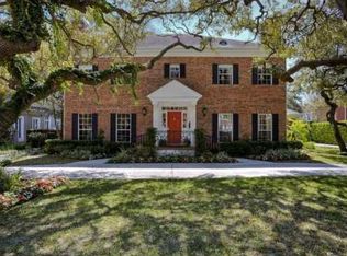 2930 W Hawthorne Rd, Tampa, FL 33611