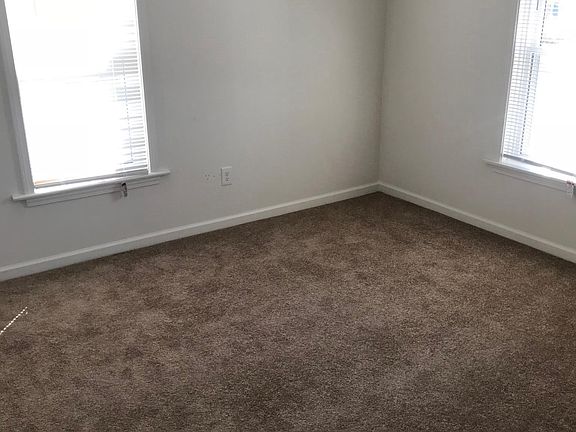 5th image of 855 N Holbrook St #2