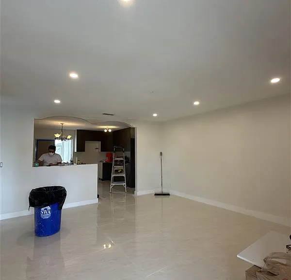 3943 W Roan Ct — Photo 3