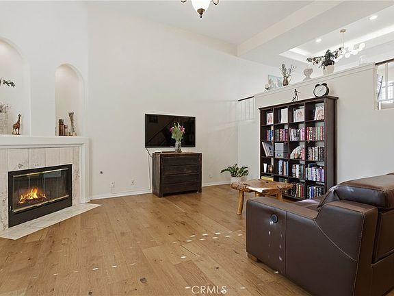 5th image of 5340 Las Virgenes Rd APT 11