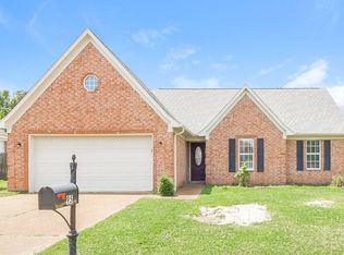 95 Winding Creek Dr, Oakland, TN 38060