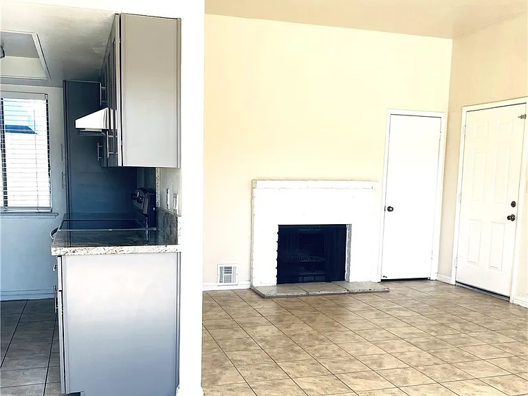 4331 Sanderling Cir #48 — Photo 3