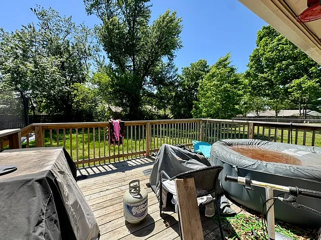 2814 W Highland Dr — Photo 15