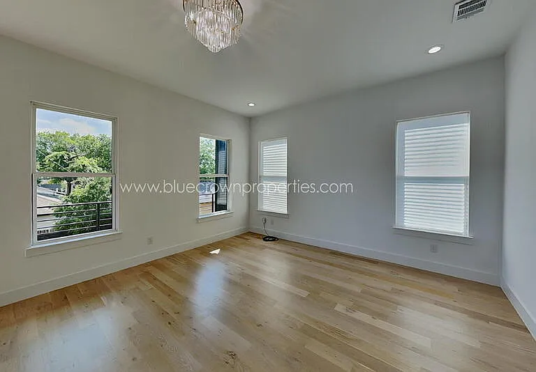 805 S Glasgow Dr — Photo 13