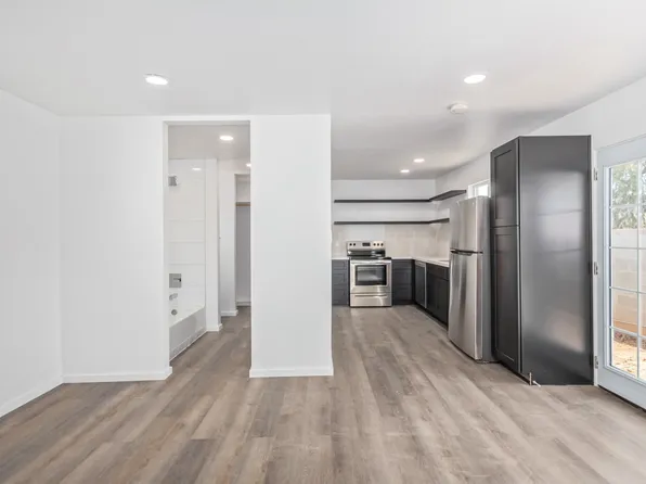 809 N 10th Ave #2, Phoenix, AZ 85007