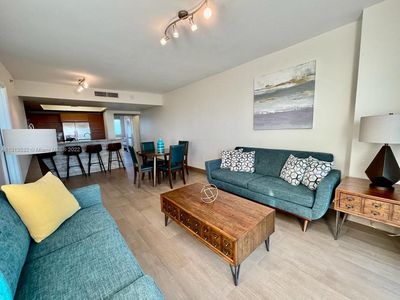 2641 N Flamingo Rd APT 2304N, Sunrise, FL, 33323