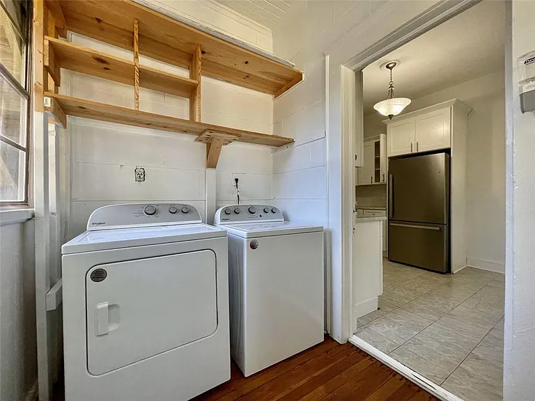 1193 Mansfield Ave NE — Photo 19