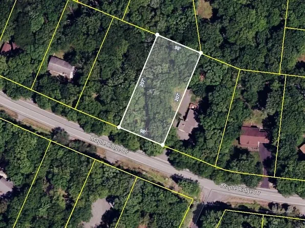 LOT 49 Maple Ridge Dr, Hawley, PA 18428