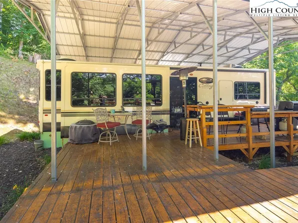 1768 Joe Shoemaker Road, Vilas, NC 28692