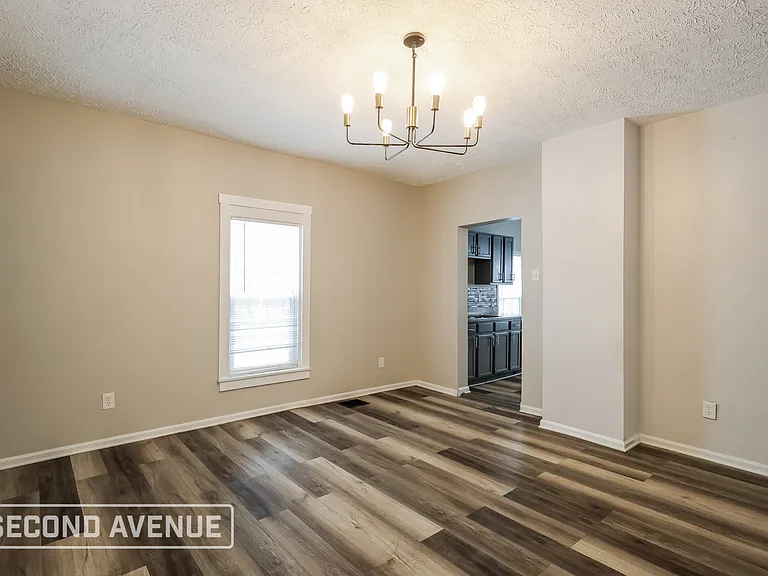 5111 Warren Ave — Photo 6