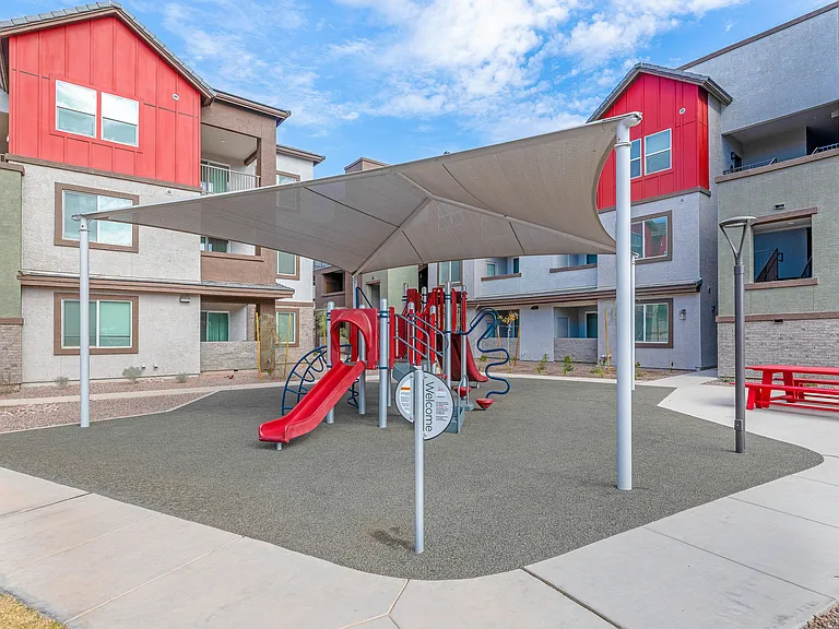 Weylyn Luxury Apartments — Photo 58