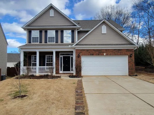 111 Circle Grove Ct, Greer, SC 29650