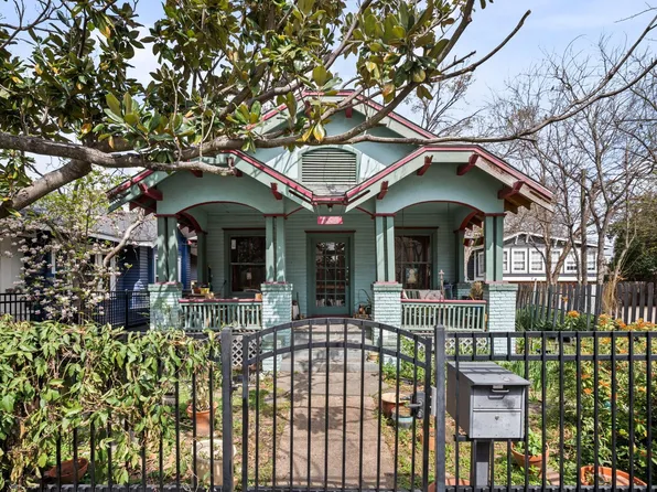 1004 Missouri St, Houston, TX 77006