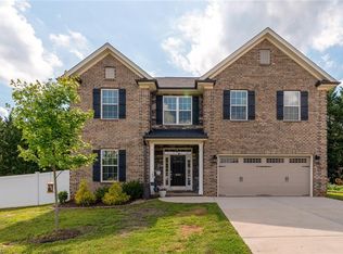 6463 Rains Davis Dr, Kernersville, NC 27284