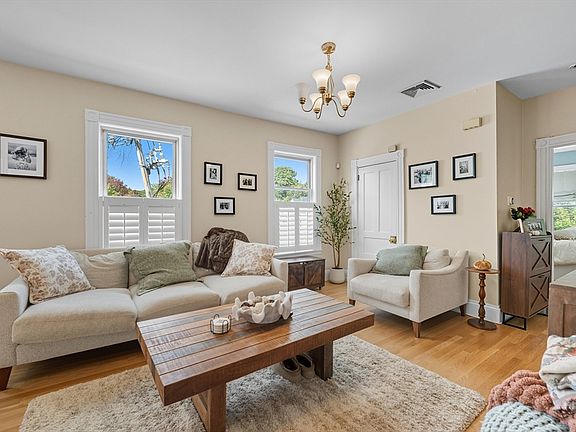 3rd image of 285 Neponset Ave #3
