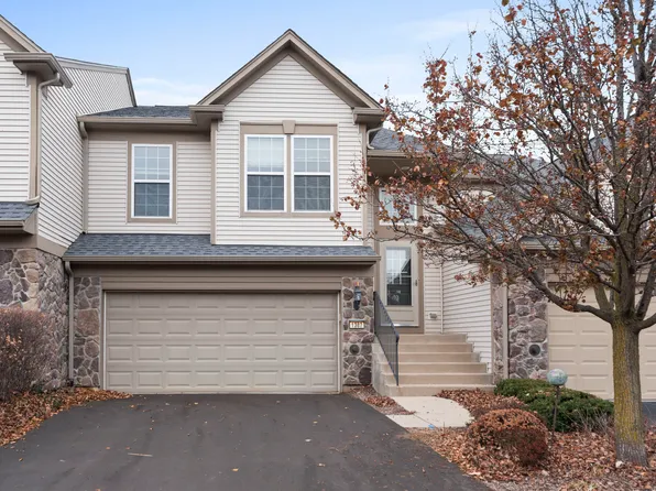 1382 Orchid St, Yorkville, IL 60560