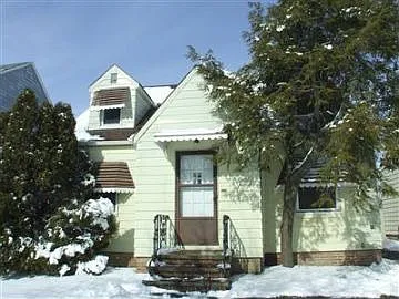 4145 Harwood Rd photo 1