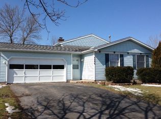 3286 Evergreen Cir, Walworth, NY 14568