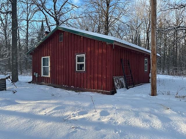 2nd image of 31622 450th St