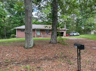 135 Smith Dr, Gadsden, AL 35904