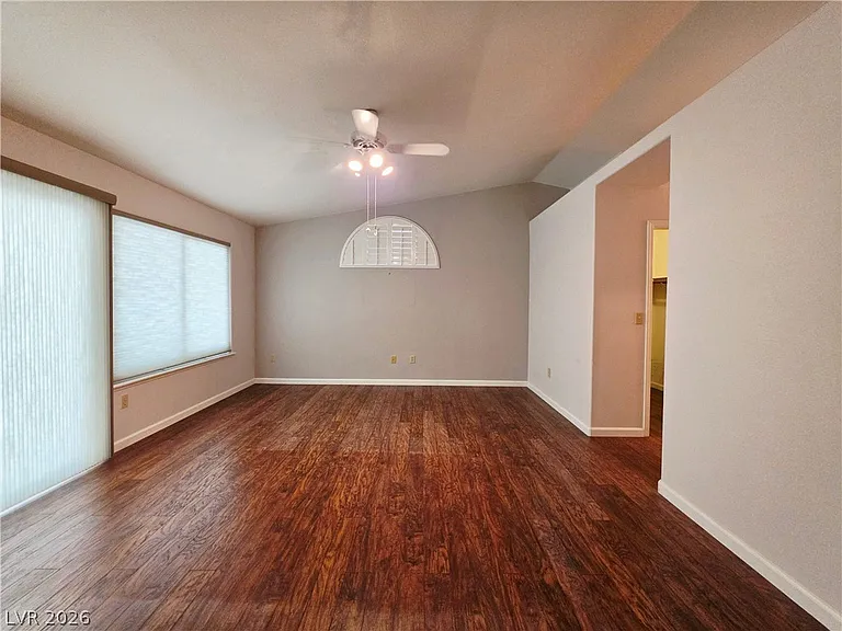 8213 Arch Bay Ln — Photo 19