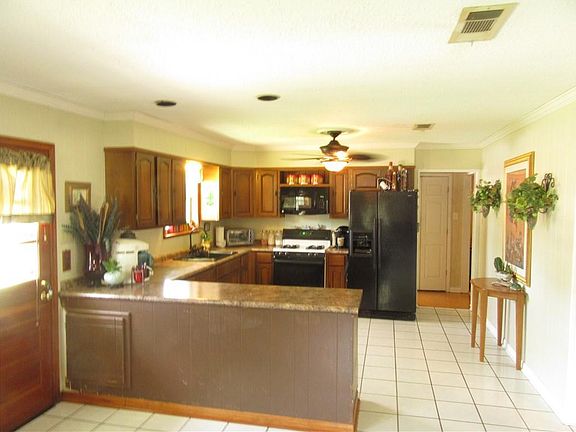 5th image of 1244 Fairway Dr