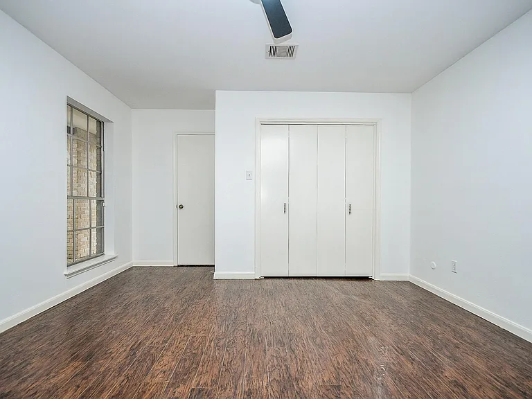 7822 Albin Ln — Photo 17