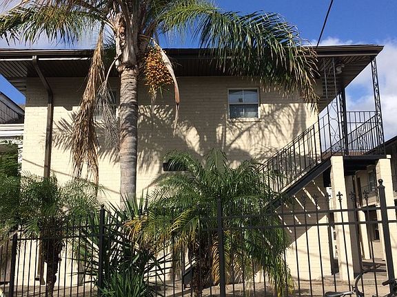2nd image of 803 Felicity St APT 04