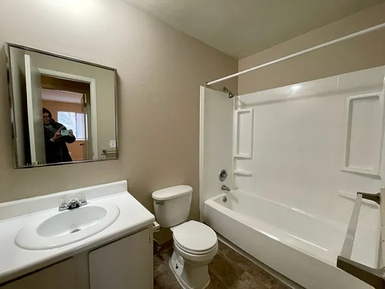 Oak Valley Apartments — Photo 46