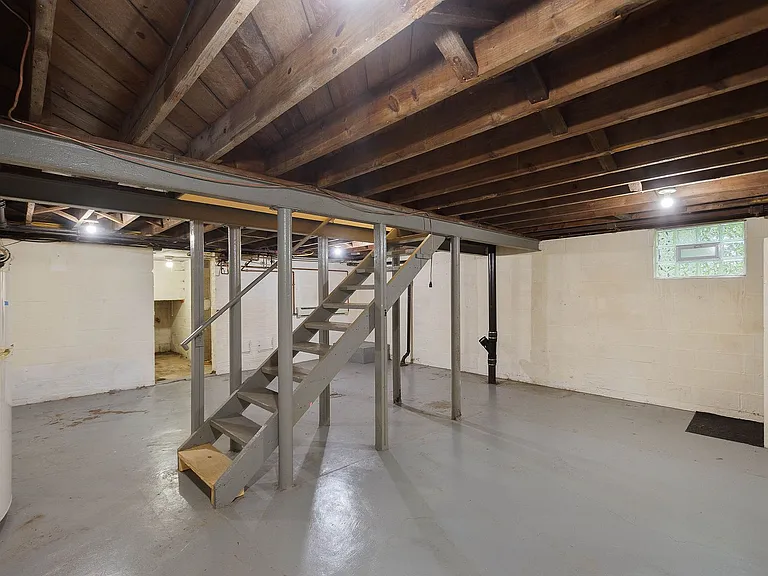 610 Brown Ave — Photo 26