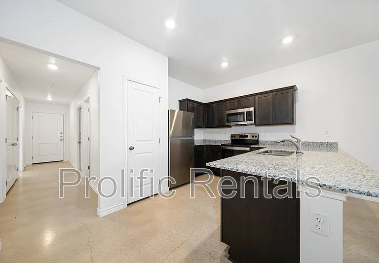 1254 Lehmann Dr #A — Photo 10