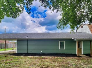131 Johnny Baird Ln, Jacksboro, TN 37757