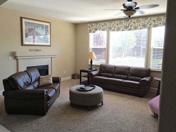 4th image of 355 Snow Egret Dr