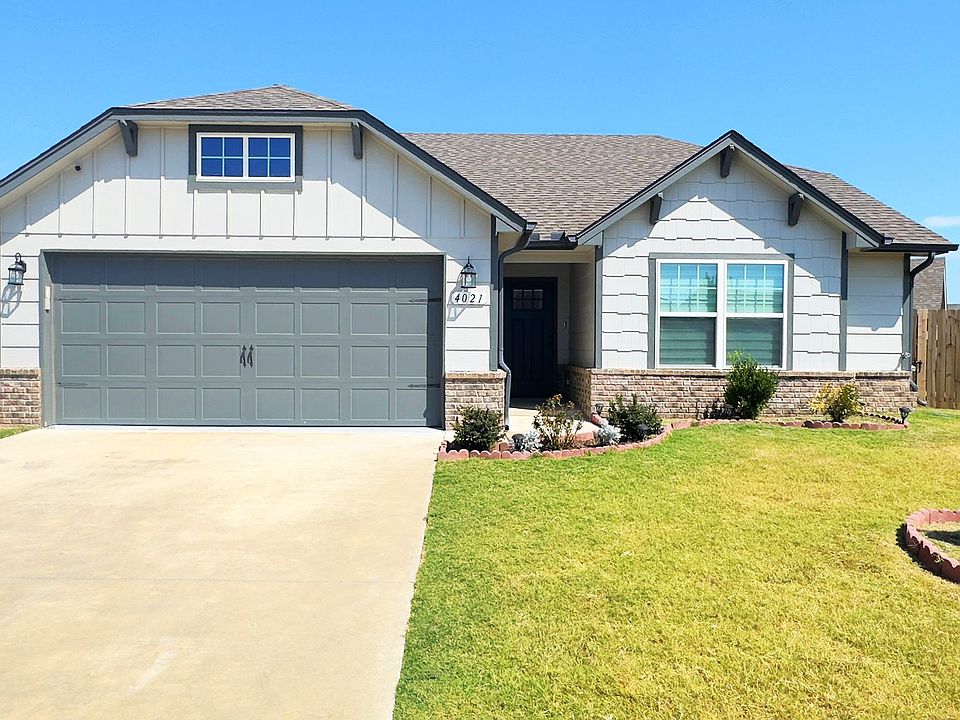 1st image of 4021 N 34th St