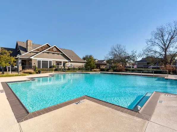 Sequoia Park Apartments