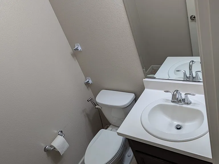 1644 Union Ln — Photo 13