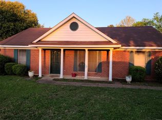 860 E Gardendale Dr, Montgomery, AL 36110