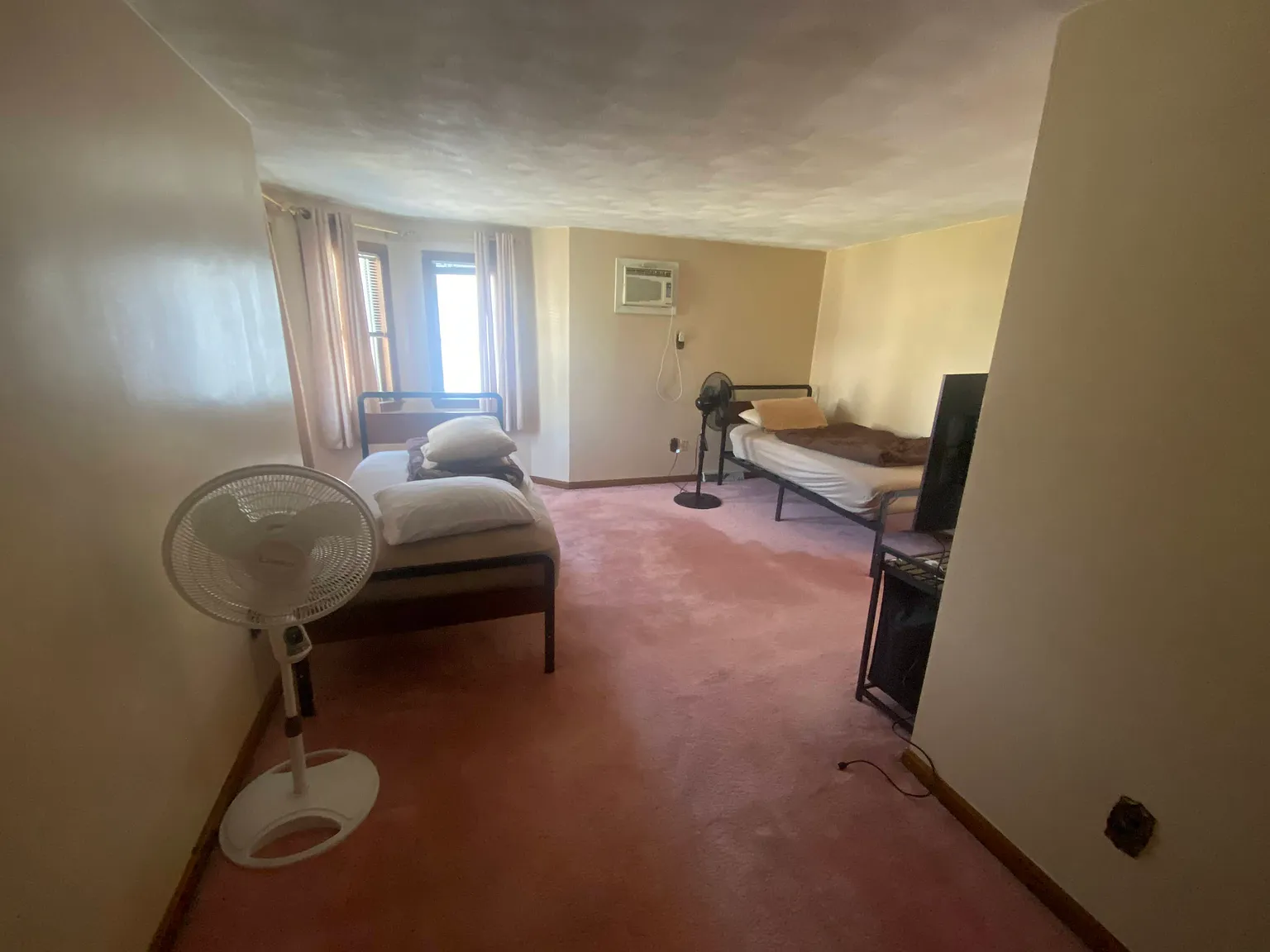 1 bed, 685 sqft, $2,000 — Photo 3