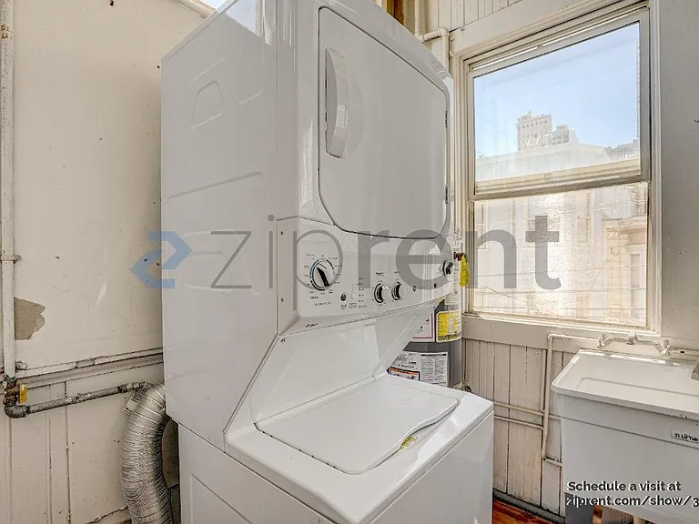 2132 Jones St — Photo 16