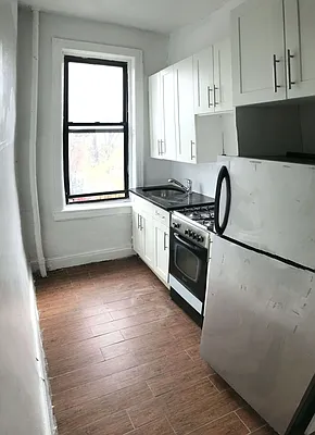 Rented by East Williamsburg Realty Inc | media 29