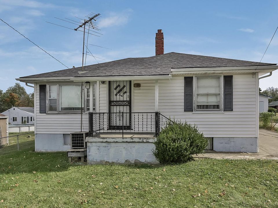 46 Lakeview Dr