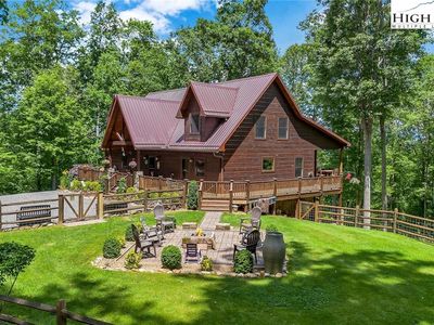 180 Raccoon Ridge, Lansing, NC, 28643